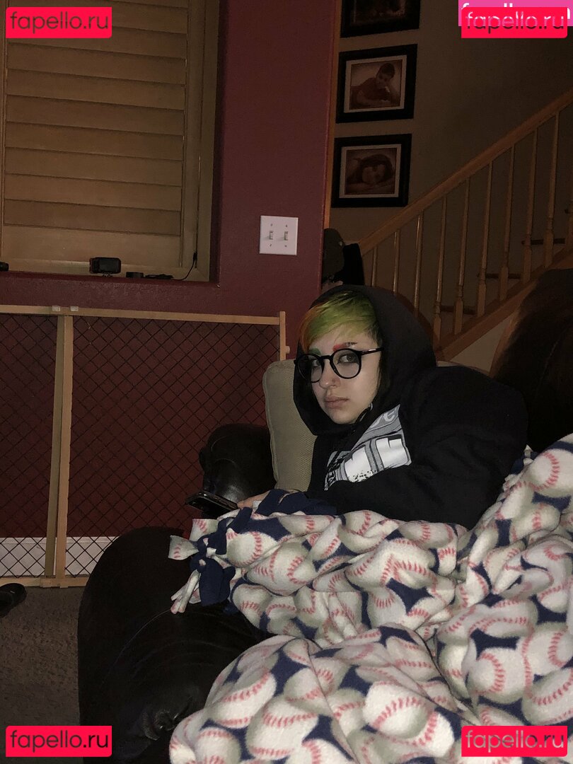 Gremlinbxtch / gremlincxnt Nude Onlyfans Photo 30