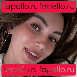 Observinglala / Yelaavi / obersvinglala / yelaslife Onlyfans Photo Gallery 