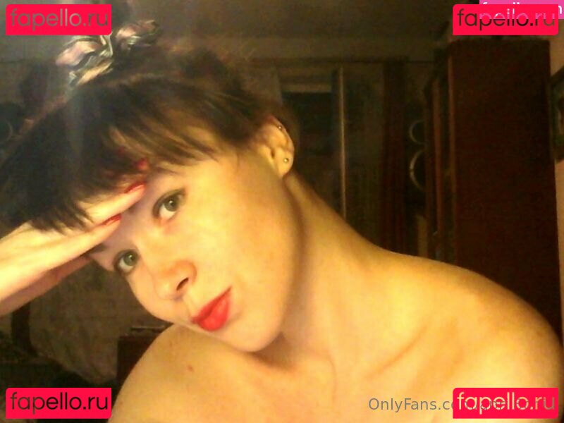 april8onill Onlyfans Photo Gallery 