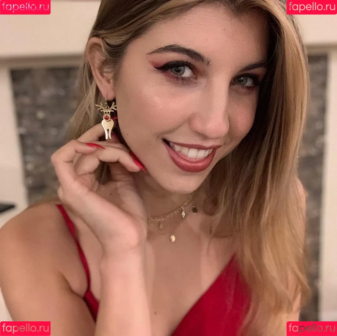 FrivolousFox ASMR Onlyfans Photo Gallery 