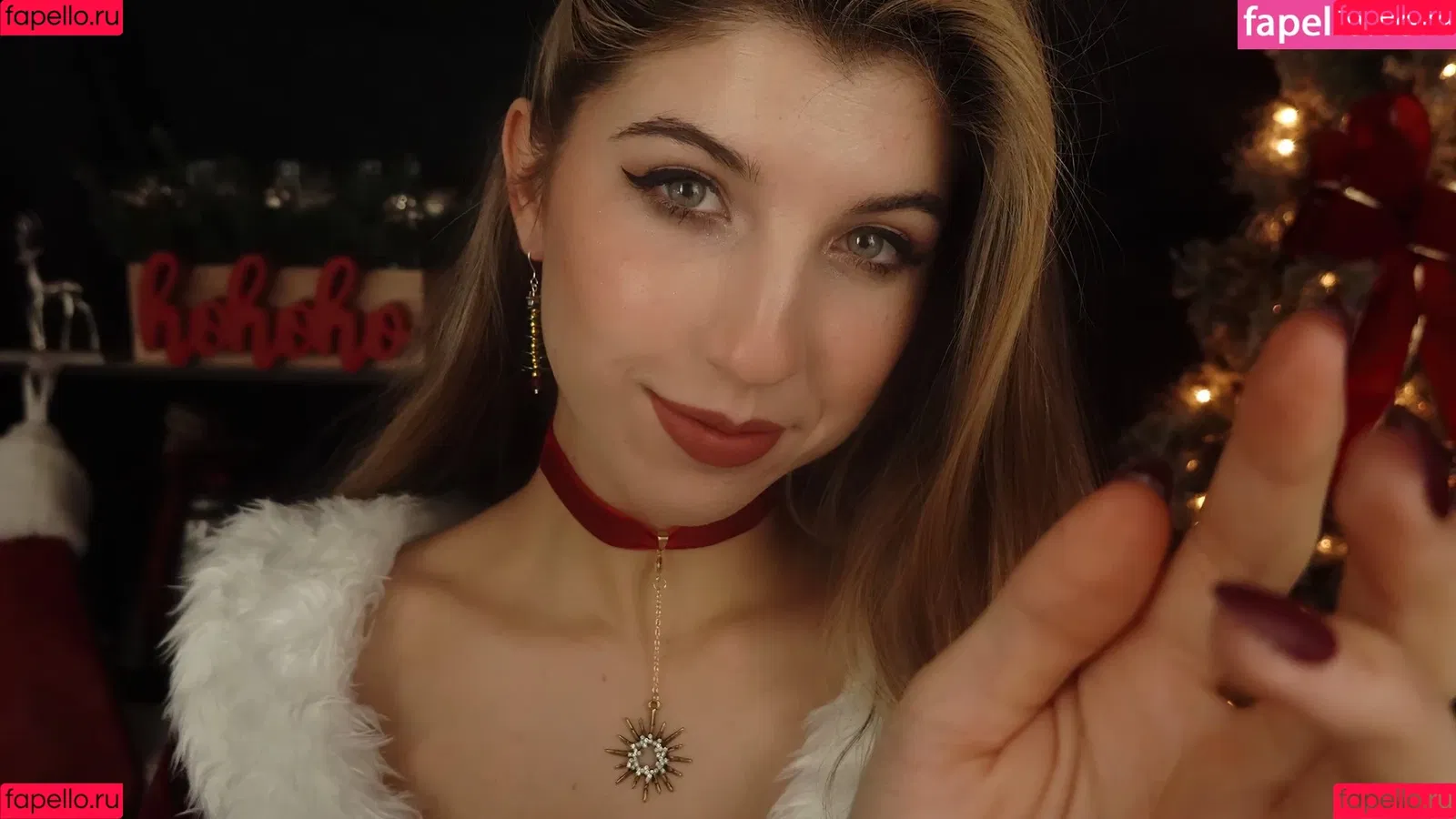 FrivolousFox ASMR Onlyfans Photo Gallery 