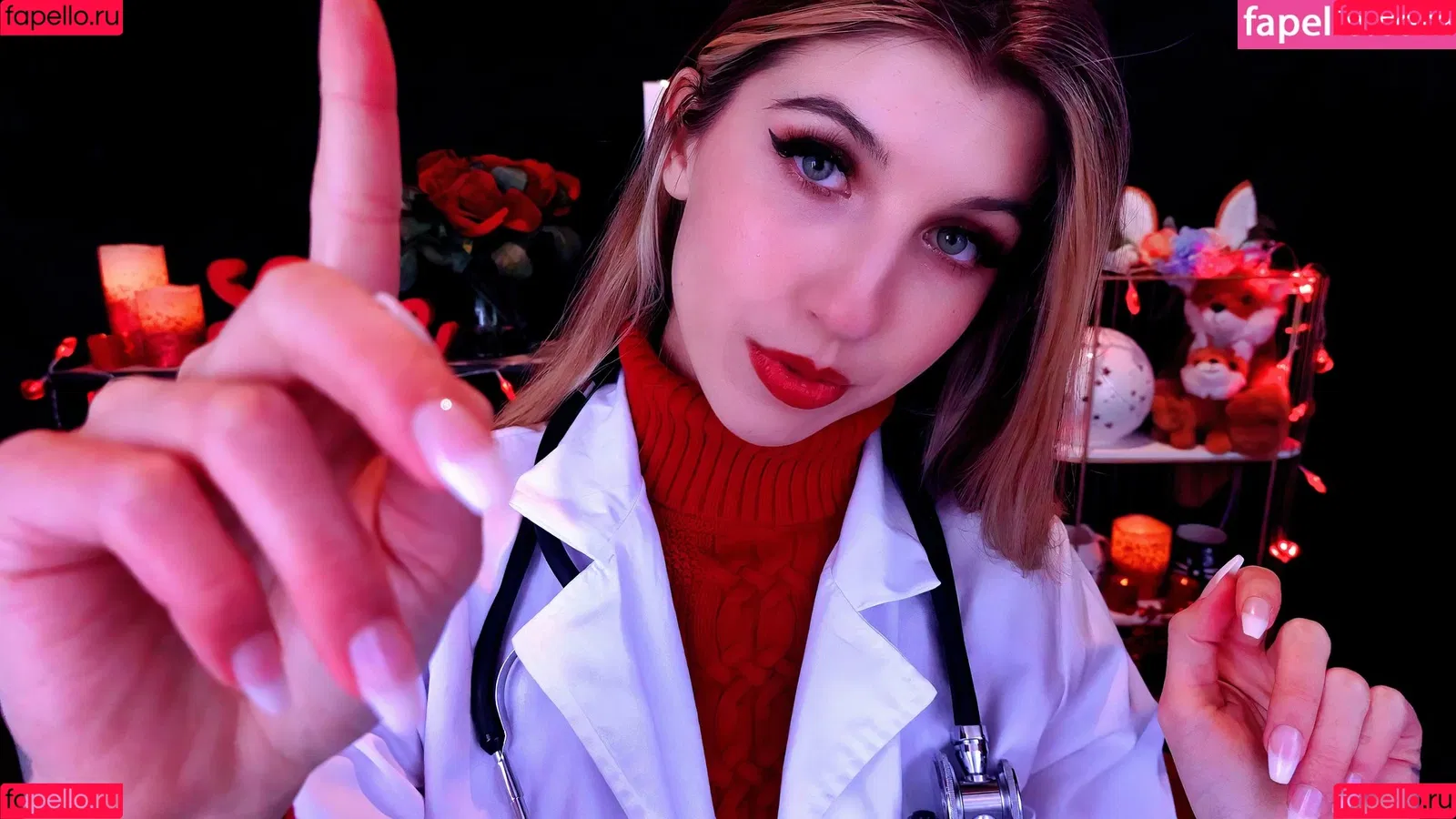 FrivolousFox ASMR Onlyfans Photo Gallery 