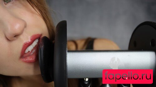 FrivolousFox ASMR Onlyfans Photo Gallery 