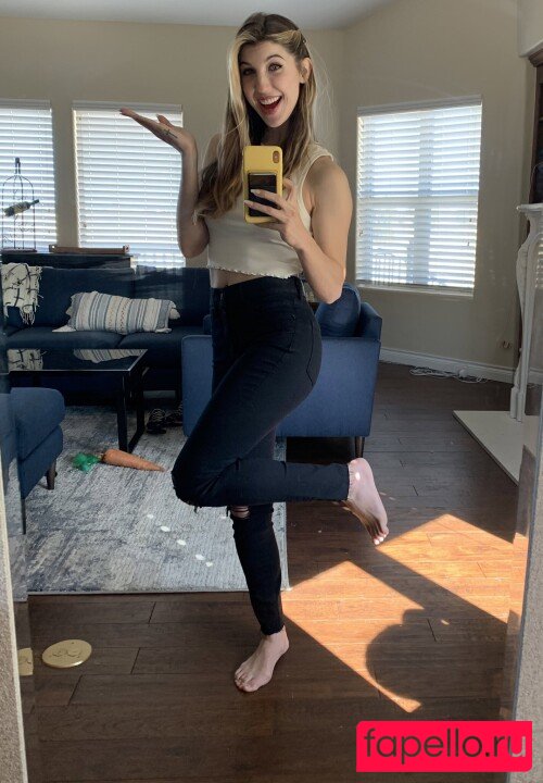 FrivolousFox ASMR Onlyfans Photo Gallery 