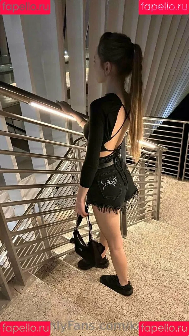 katyasun Onlyfans Photo Gallery 