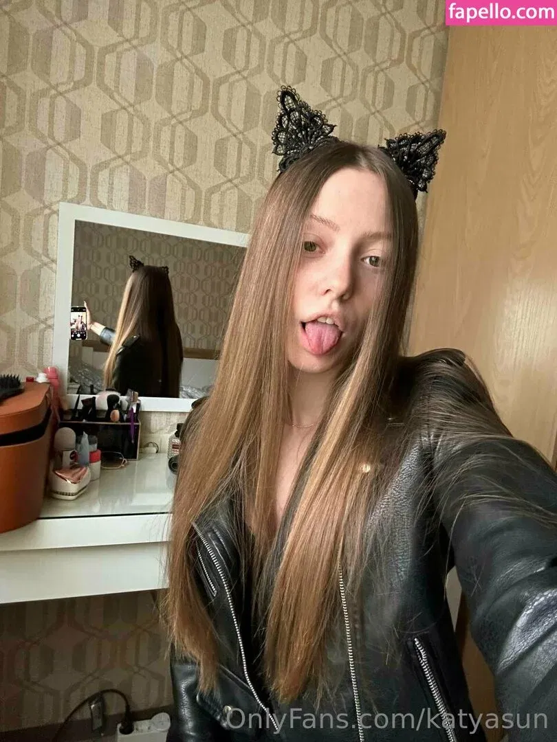 katyasun Onlyfans Photo Gallery 