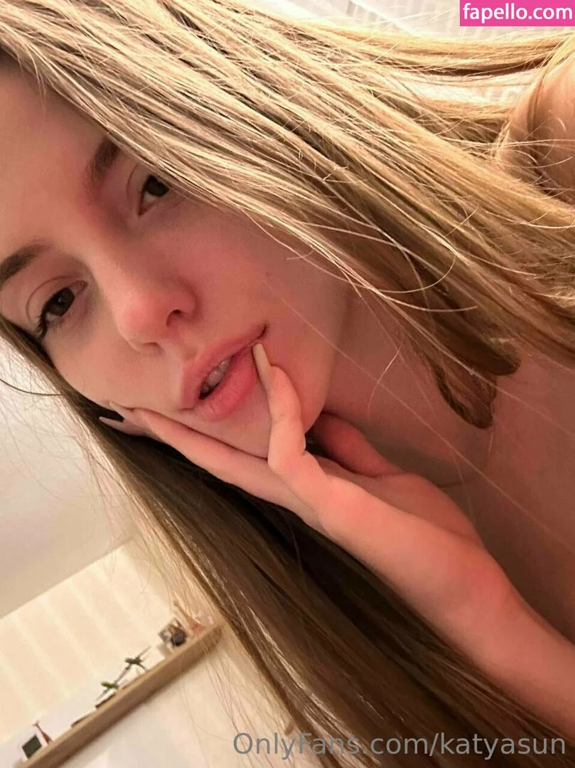 katyasun Onlyfans Photo Gallery 