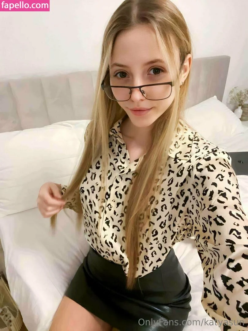 katyasun Onlyfans Photo Gallery 