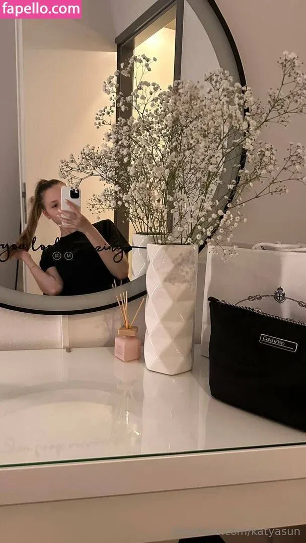 katyasun Onlyfans Photo Gallery 