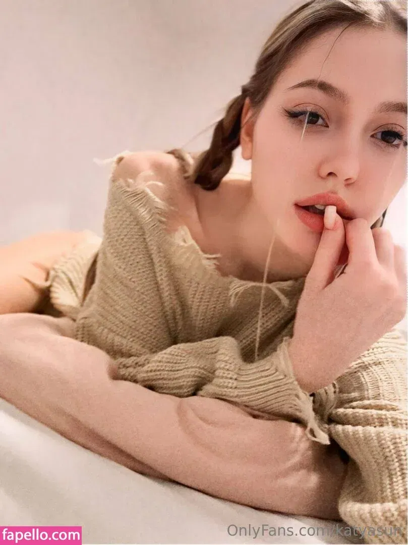 katyasun Onlyfans Photo Gallery 