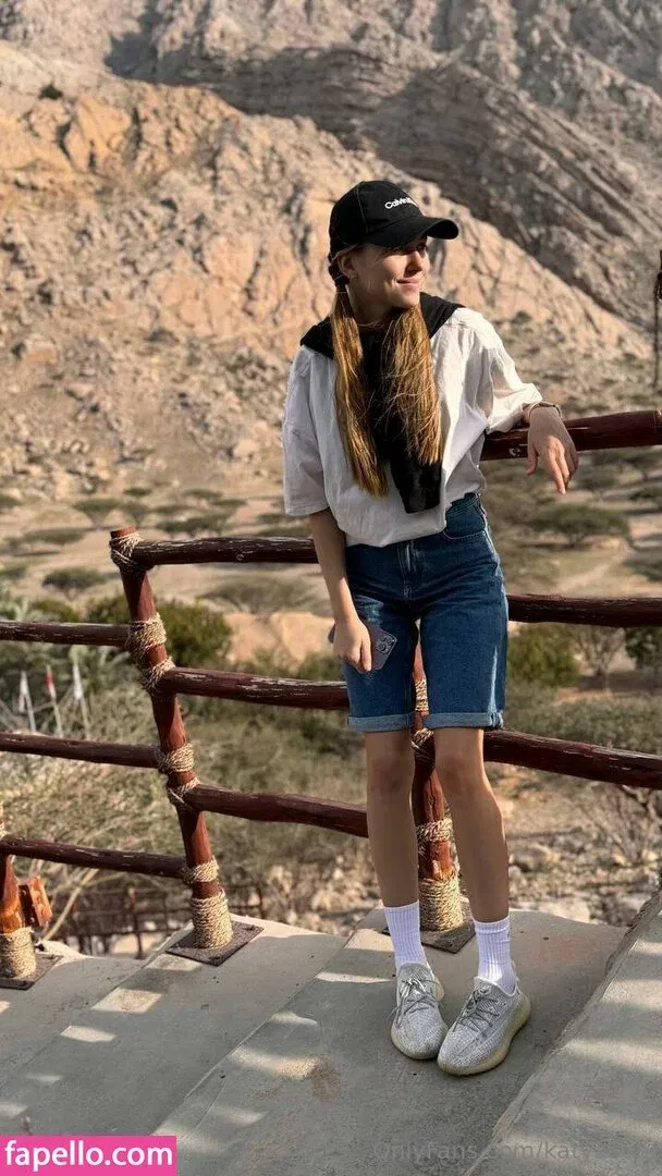 katyasun Onlyfans Photo Gallery 