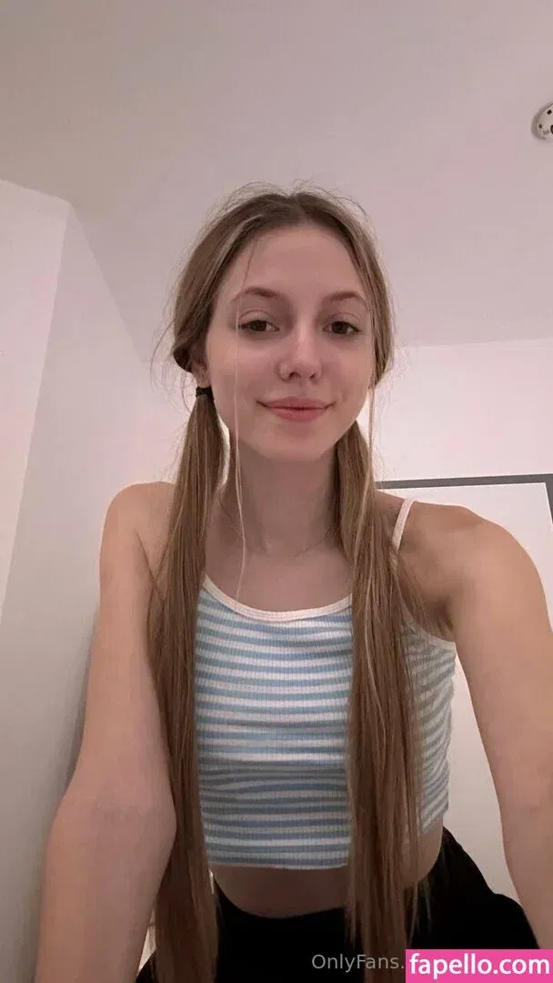 katyasun Onlyfans Photo Gallery 