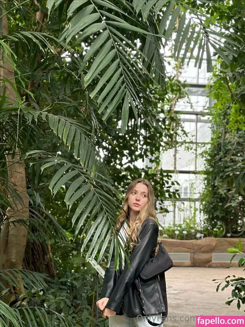 katyasun Onlyfans Photo Gallery 