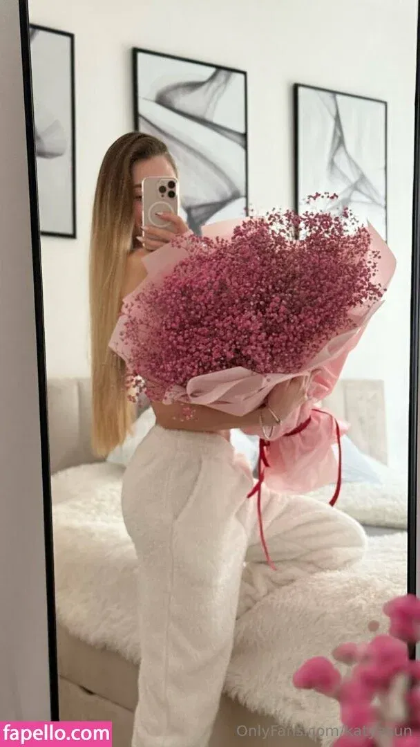 katyasun Onlyfans Photo Gallery 