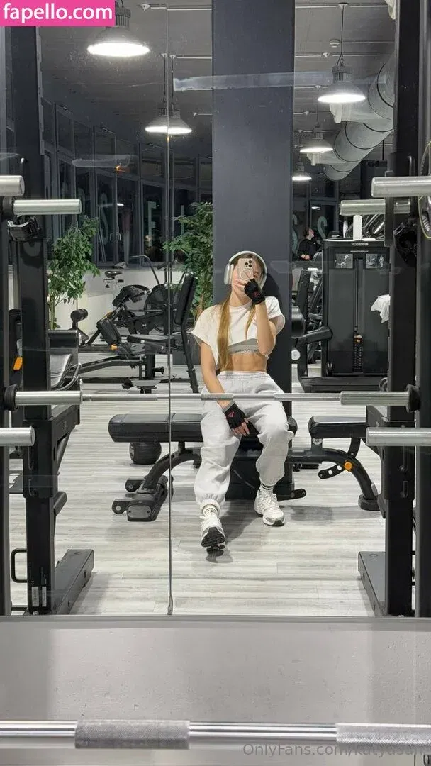 katyasun Onlyfans Photo Gallery 