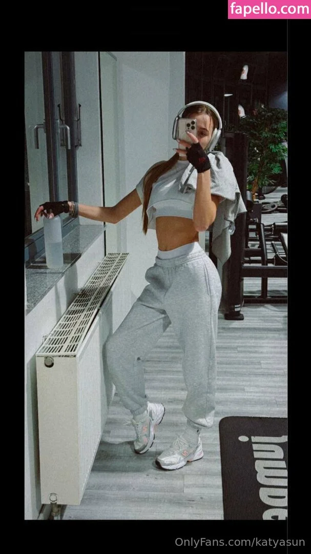 katyasun Onlyfans Photo Gallery 