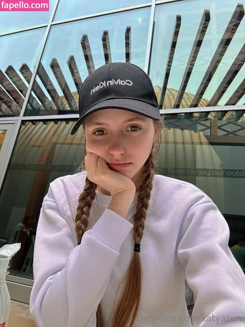 katyasun Onlyfans Photo Gallery 