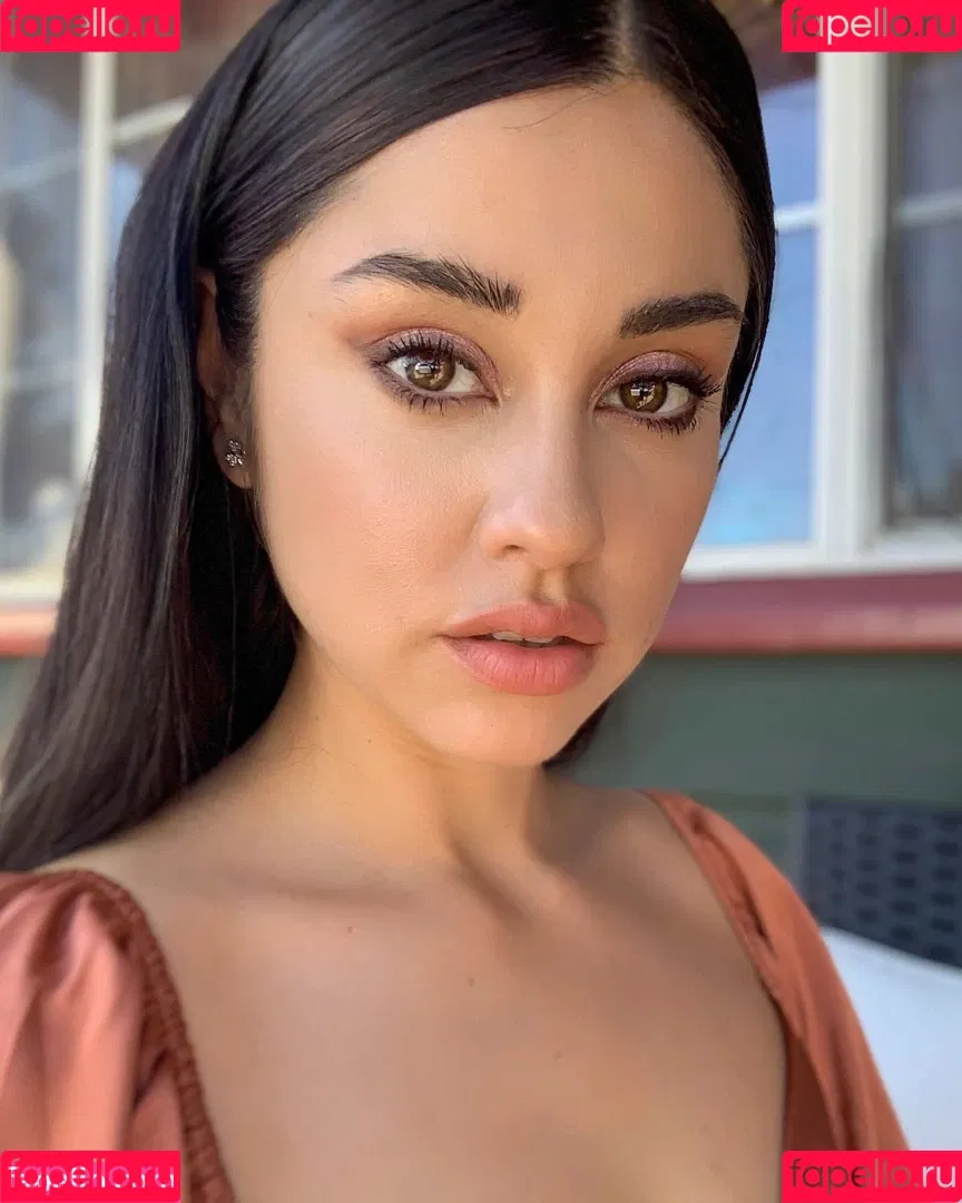 Yvette Monreal Onlyfans Photo Gallery 