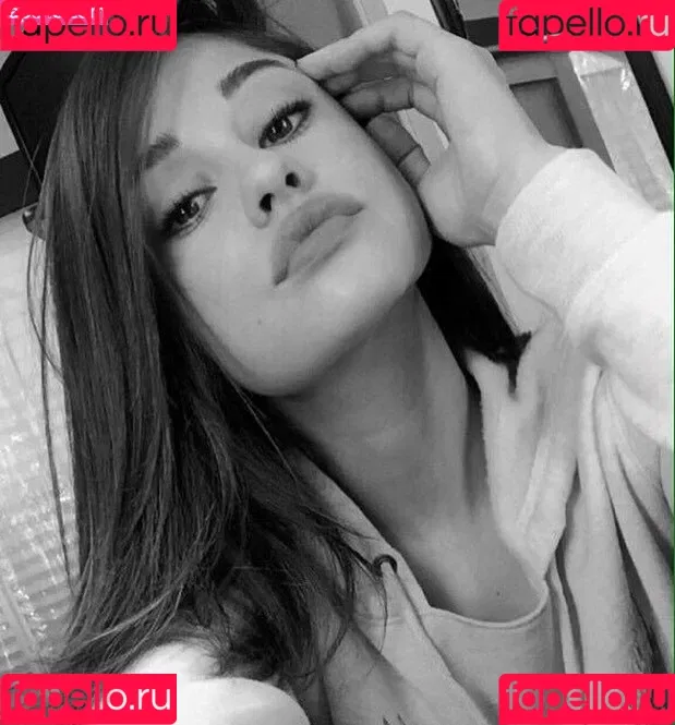 Yvette Monreal Onlyfans Photo Gallery 