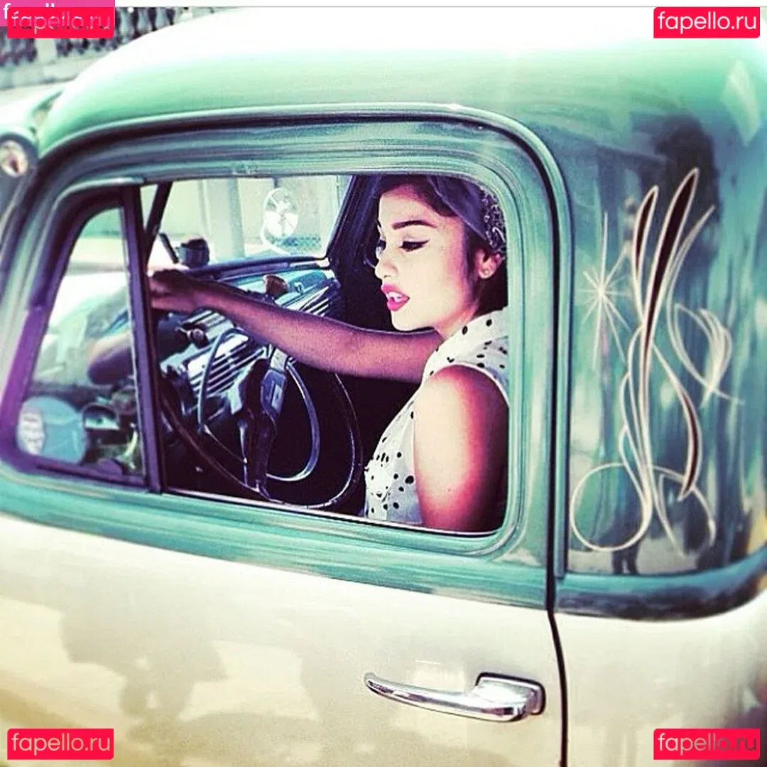 Yvette Monreal Onlyfans Photo Gallery 