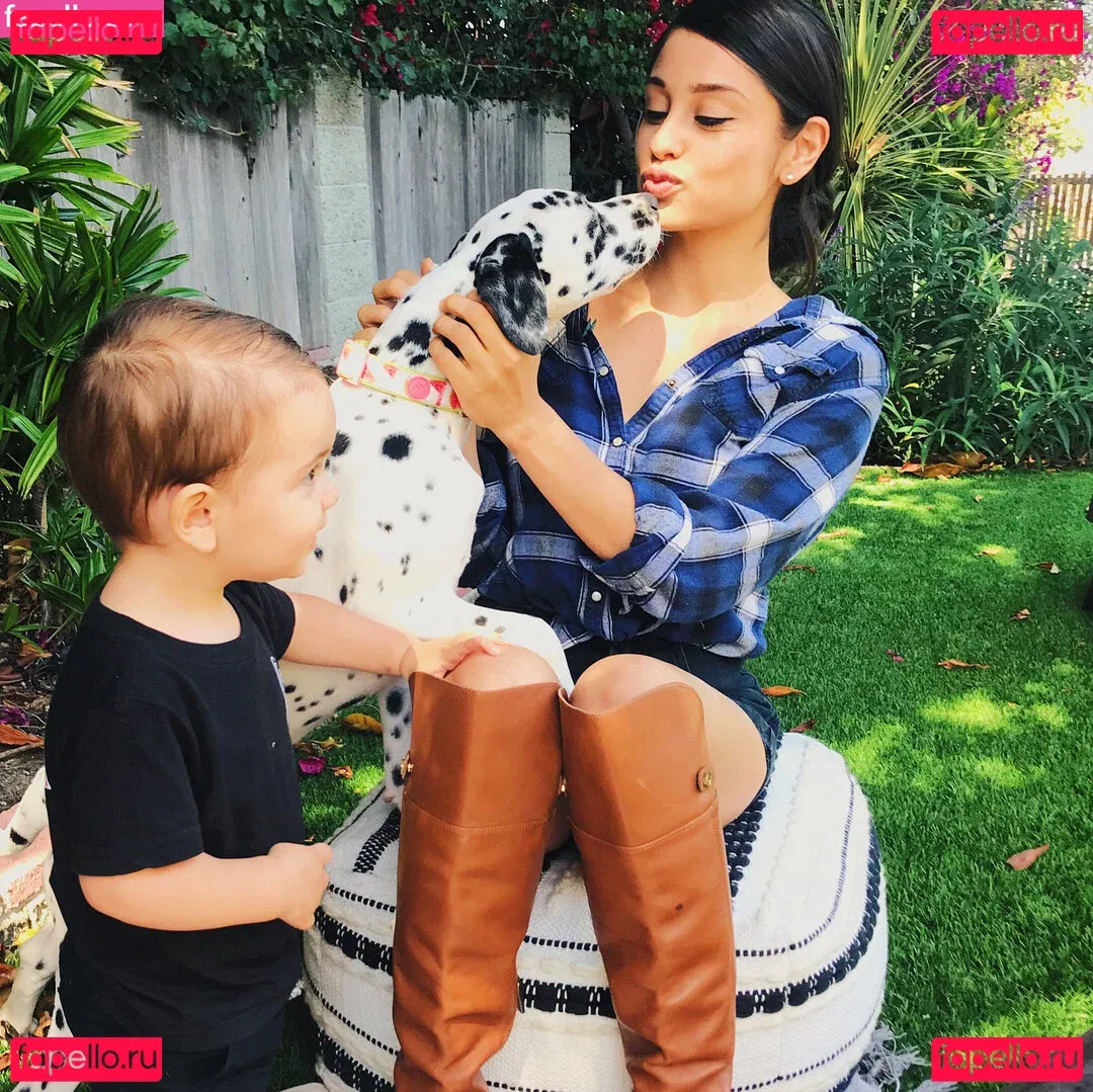 Yvette Monreal Onlyfans Photo Gallery 