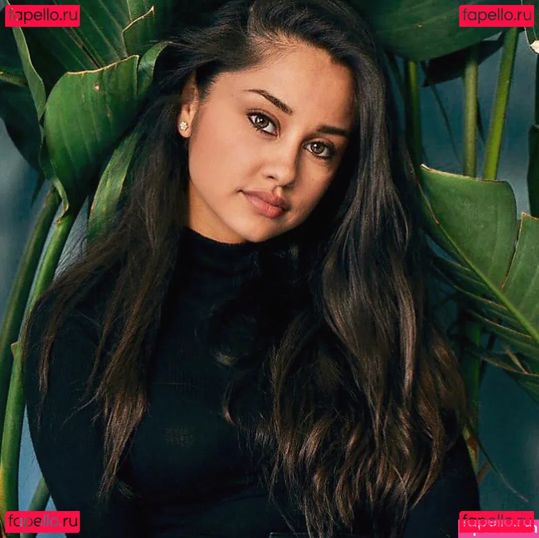 Yvette Monreal Onlyfans Photo Gallery 