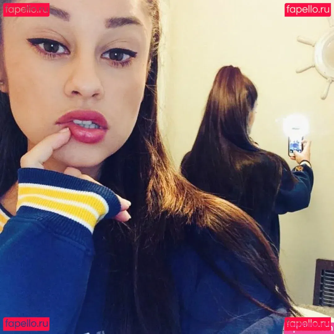 Yvette Monreal Onlyfans Photo Gallery 