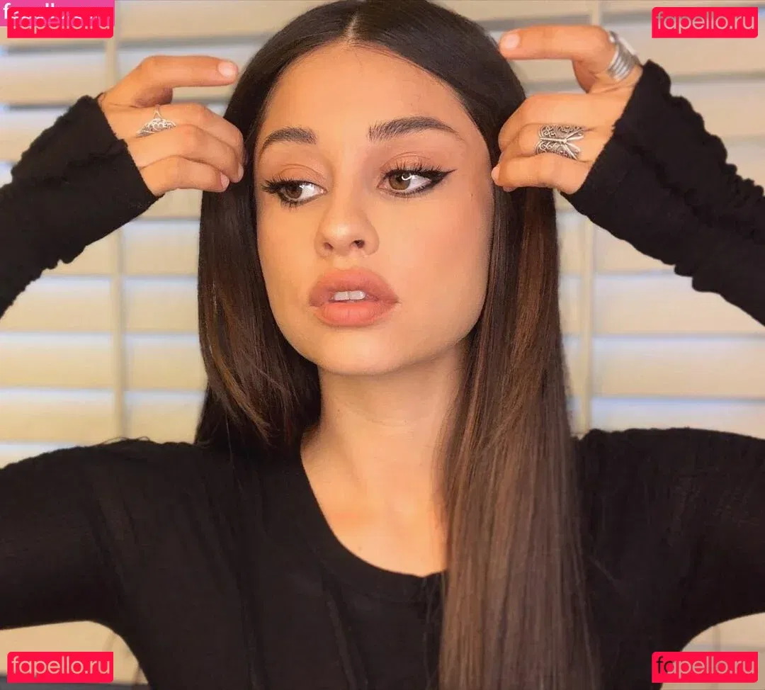 Yvette Monreal Onlyfans Photo Gallery 