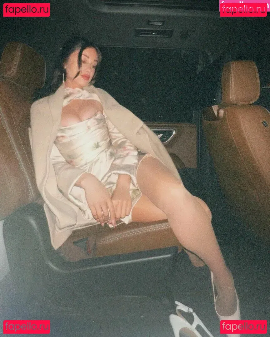 Yvette Monreal Onlyfans Photo Gallery 