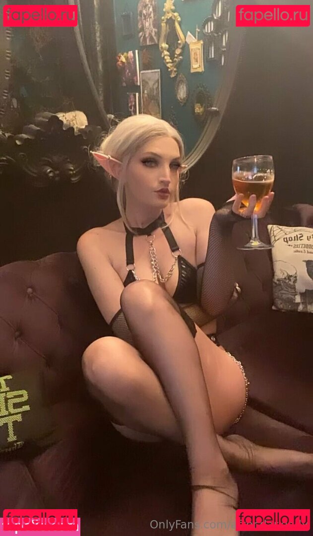 Dark Lady / darklady.cosplay / darkladycosplay Onlyfans Photo Gallery 