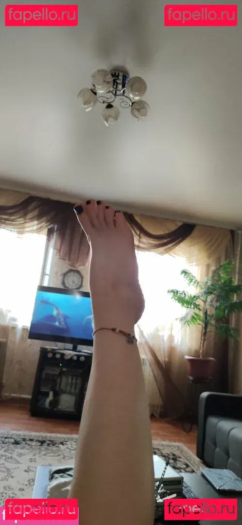 Lana Delmar Onlyfans Photo Gallery 