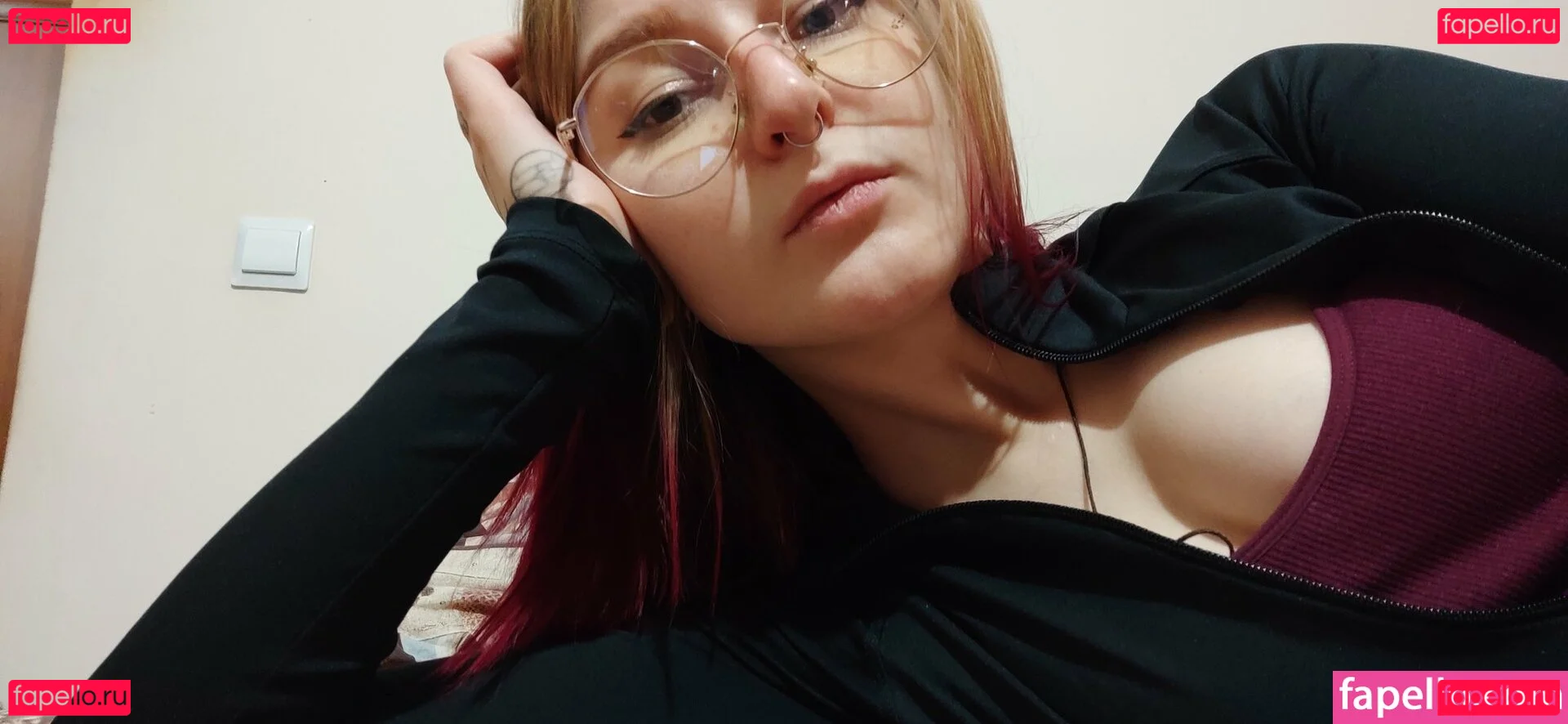 Lana Delmar Onlyfans Photo Gallery 