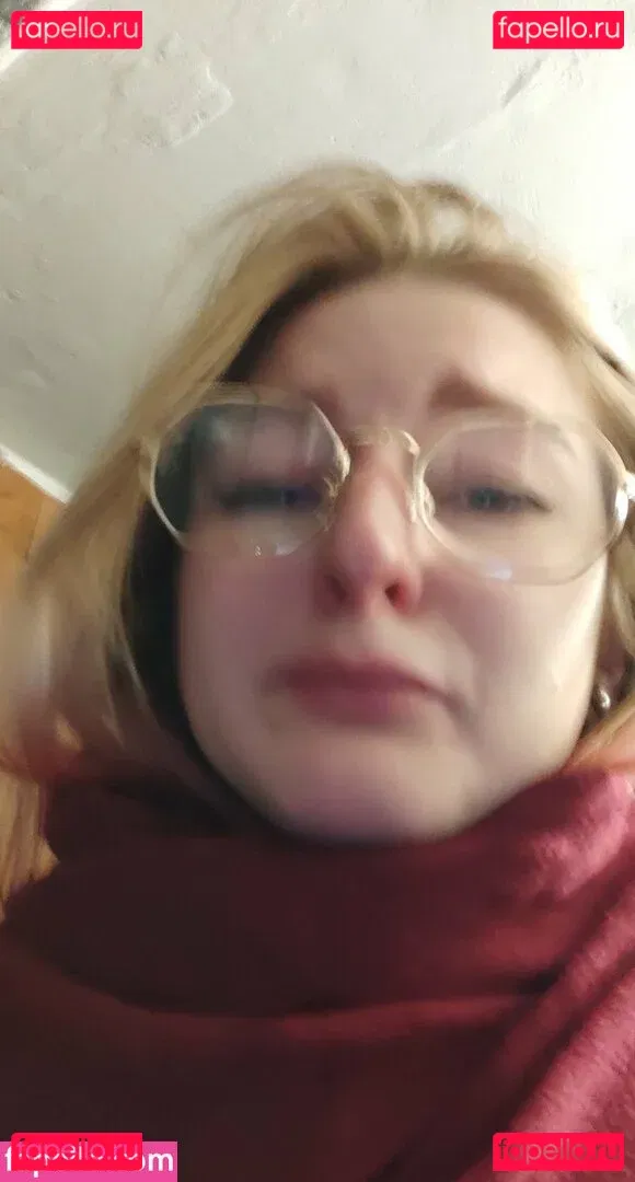 Lana Delmar Onlyfans Photo Gallery 