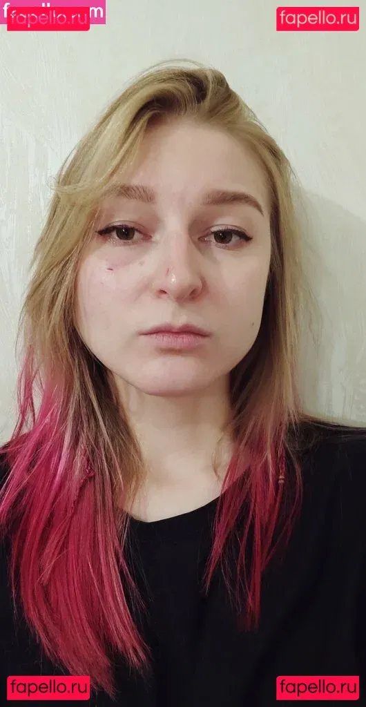 Lana Delmar Onlyfans Photo Gallery 