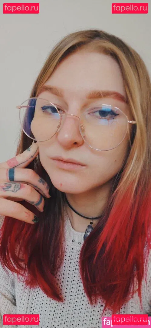 Lana Delmar Onlyfans Photo Gallery 