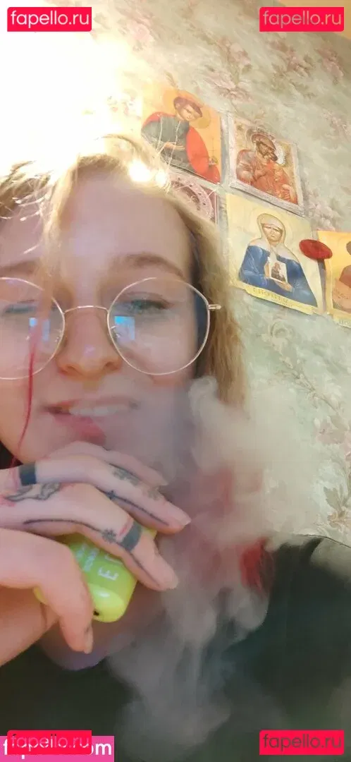 Lana Delmar Onlyfans Photo Gallery 