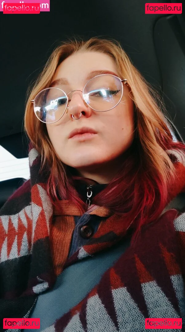 Lana Delmar Onlyfans Photo Gallery 