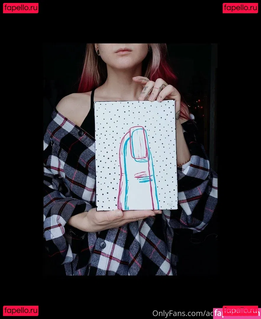 Lana Delmar Onlyfans Photo Gallery 