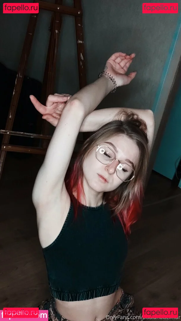 Lana Delmar Onlyfans Photo Gallery 