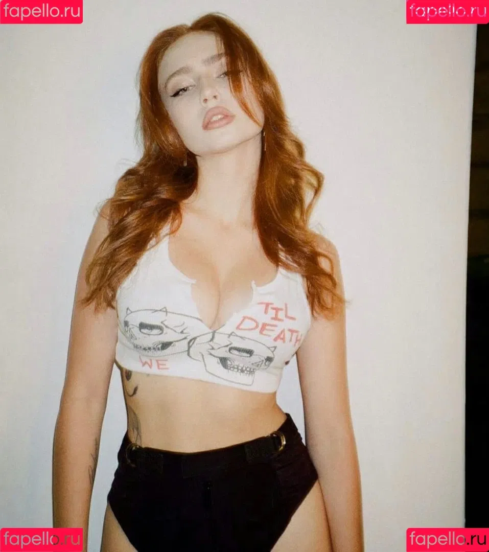 Renata Valliulina Onlyfans Photo Gallery 