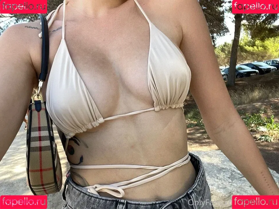 Renata Valliulina Onlyfans Photo Gallery 