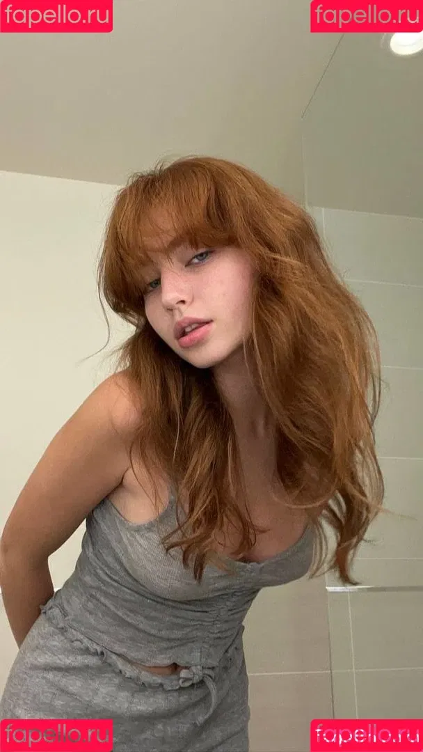 Renata Valliulina Onlyfans Photo Gallery 