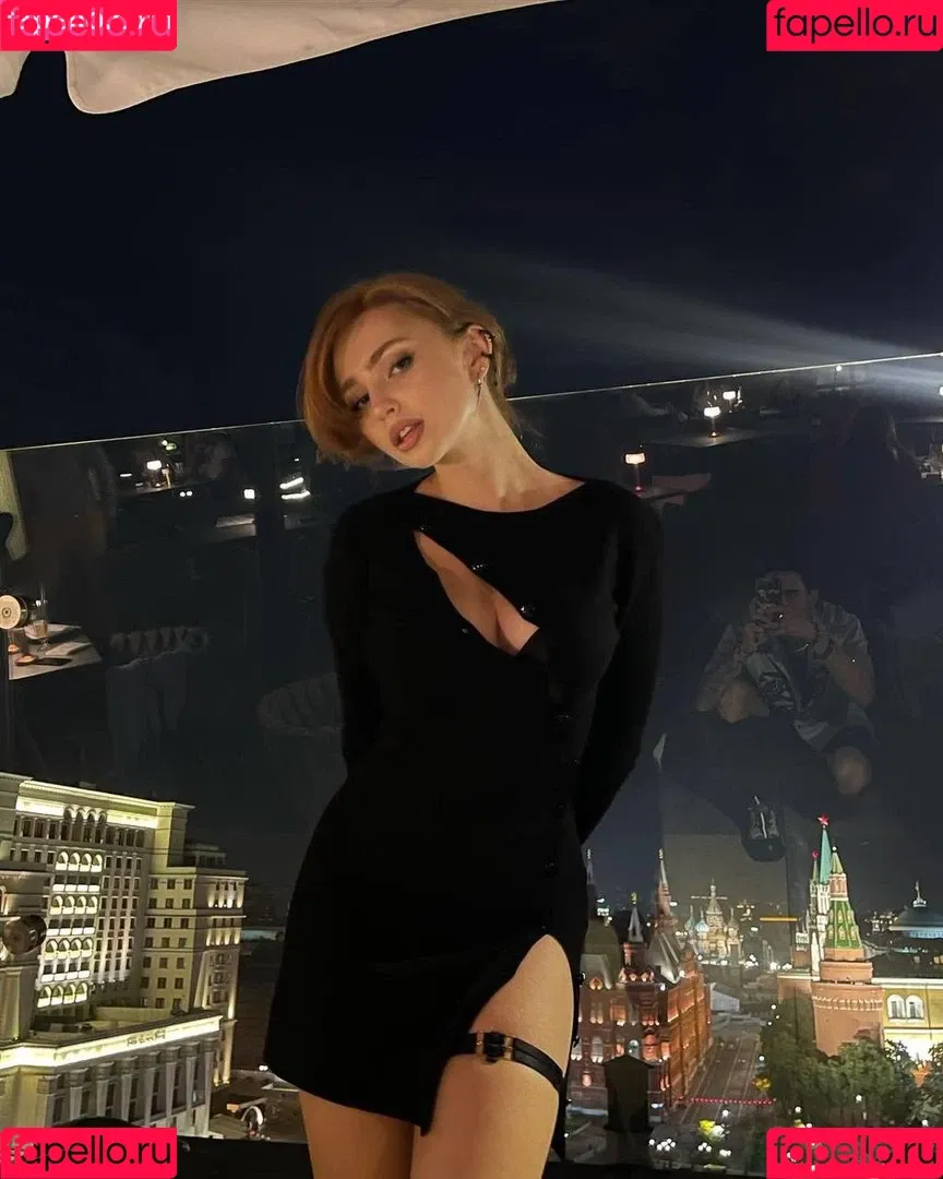 Renata Valliulina Onlyfans Photo Gallery 