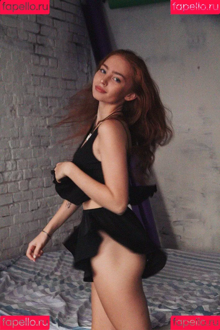 Renata Valliulina Onlyfans Photo Gallery 