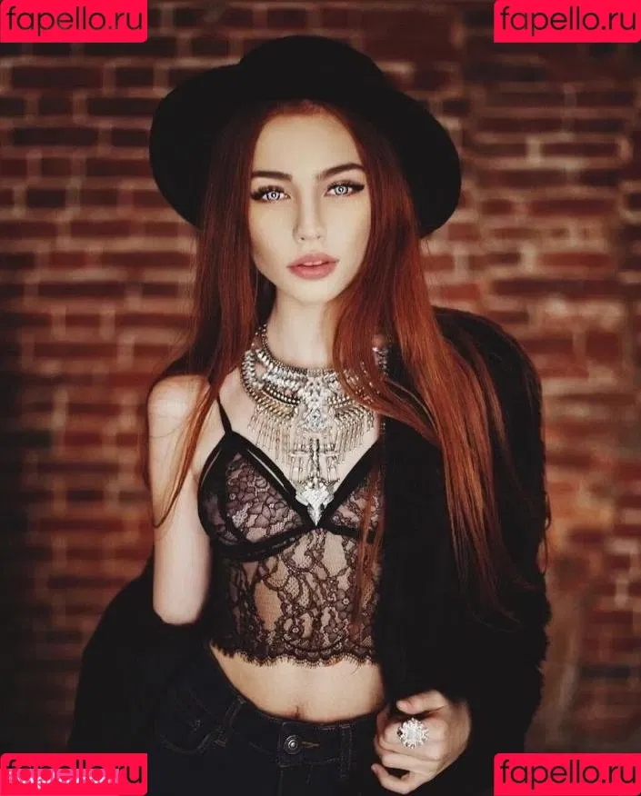 Renata Valliulina Onlyfans Photo Gallery 