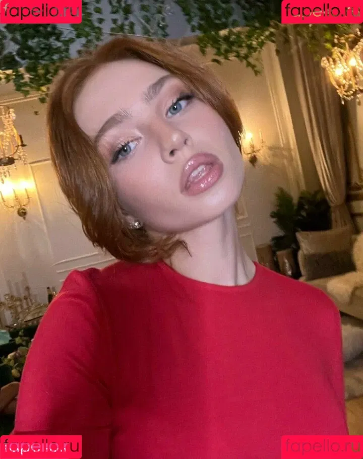 Renata Valliulina Onlyfans Photo Gallery 
