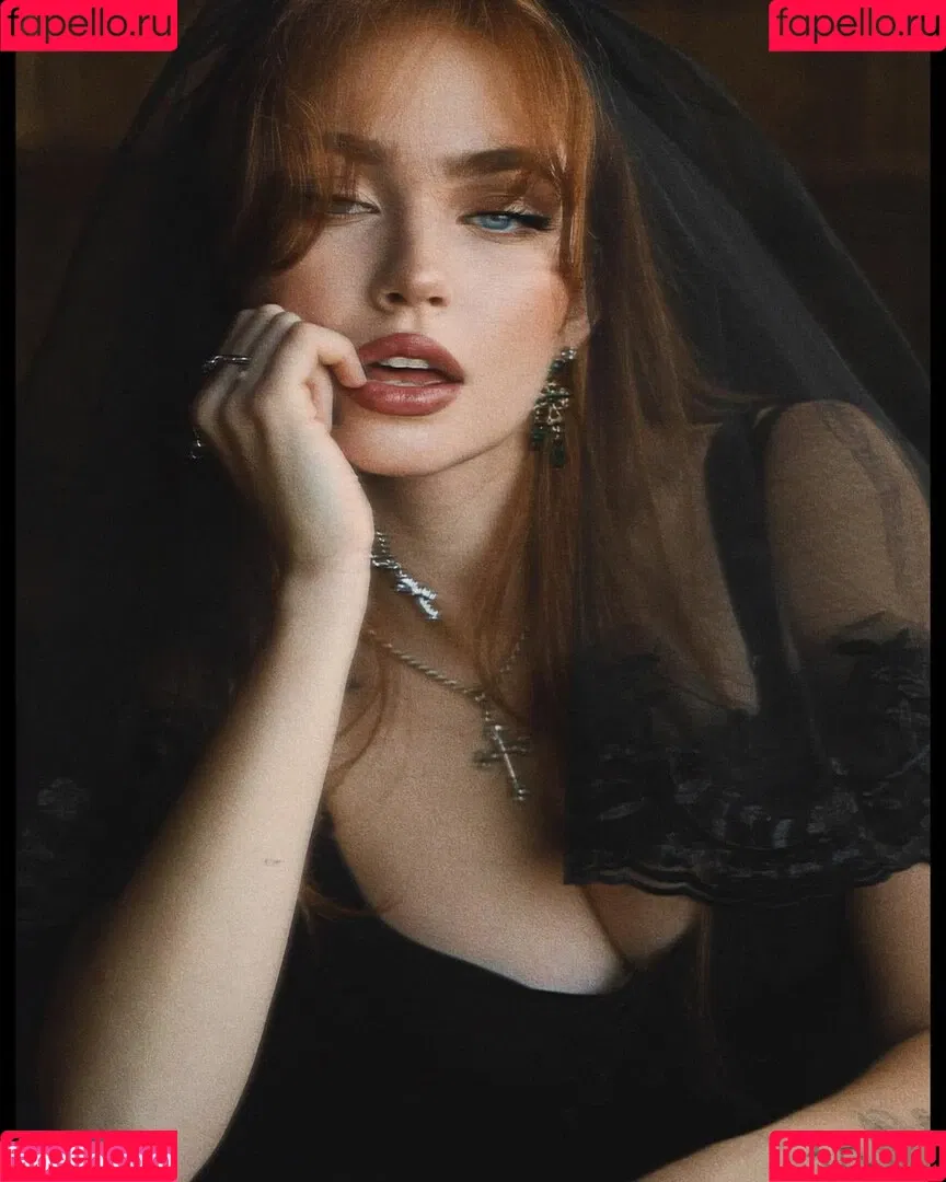 Renata Valliulina Onlyfans Photo Gallery 
