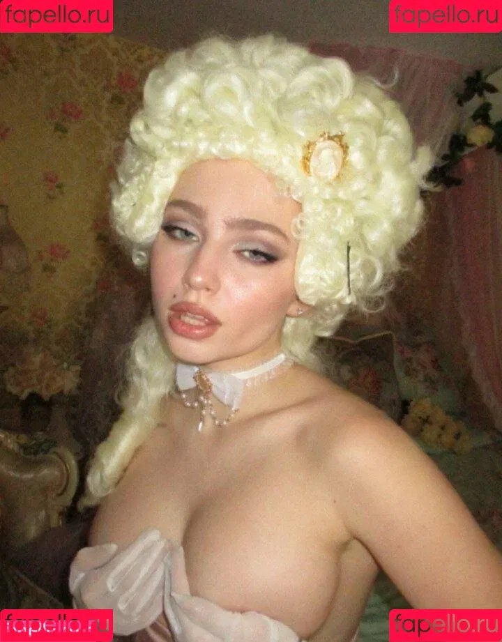 Renata Valliulina Onlyfans Photo Gallery 