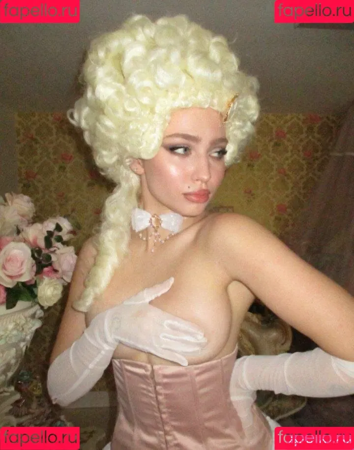 Renata Valliulina Onlyfans Photo Gallery 