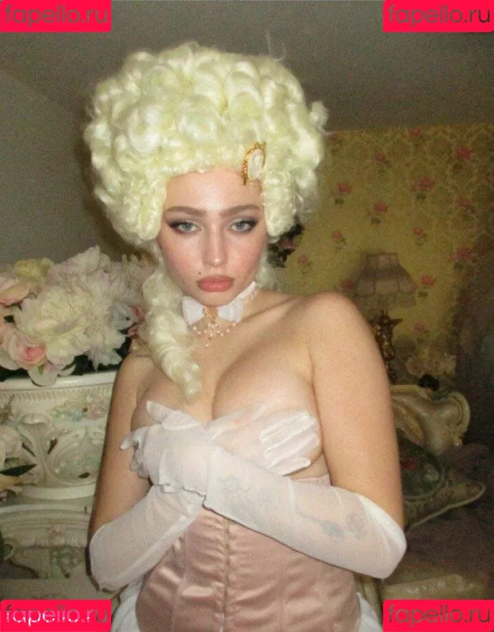 Renata Valliulina Onlyfans Photo Gallery 